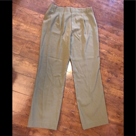 Cleo Olive Pants - Picture 3 of 4
